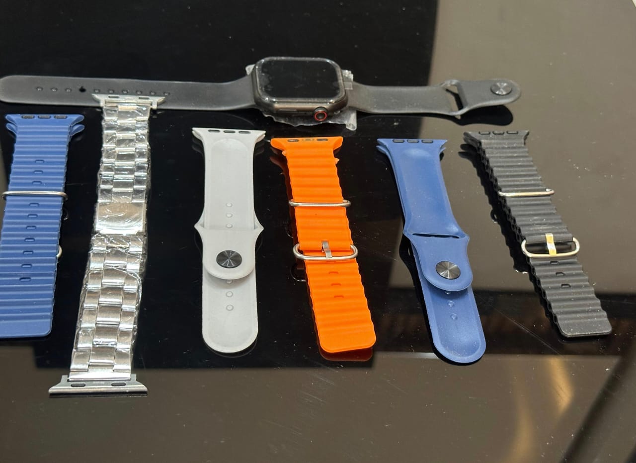 7 in 1 Smart Watch Series 10 - 7 Straps Smart watch Ultra watch 8 for Gift - 7in1 Smart watch for Boys - 7 in 1 Ultra Smart watch for Girls - Ultra 7 in 1 strap